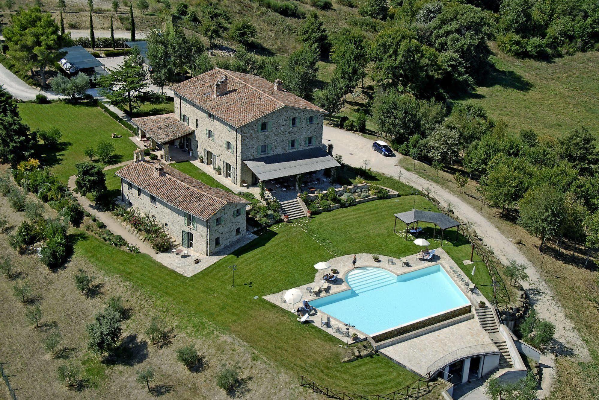 Maison d'hôtes La Palazzetta Del Vescovo à Fratta Todina Extérieur photo